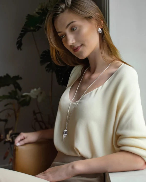 Aqua necklace silver