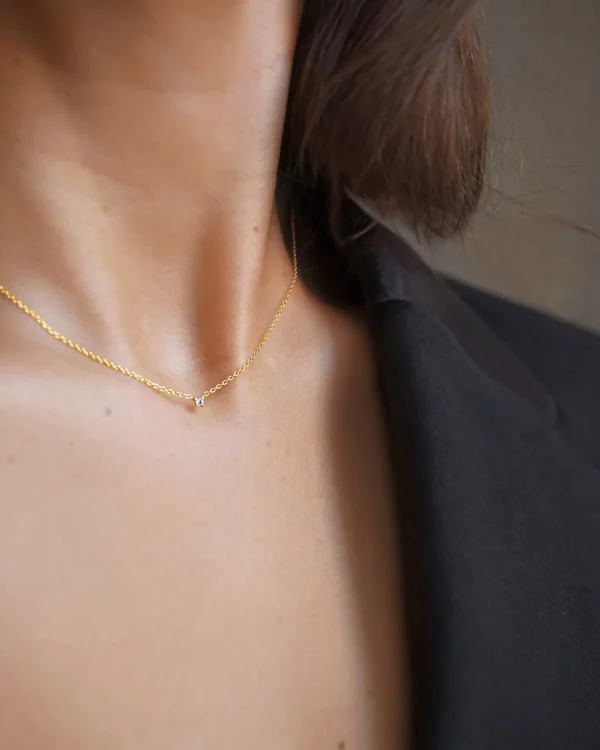 Diamond Sky drop necklace gold