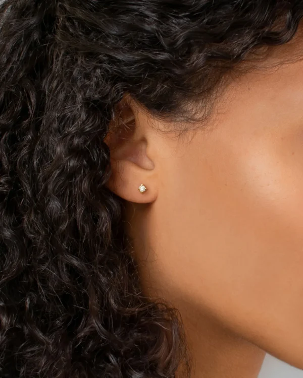 Diamond Sky drop studs gold