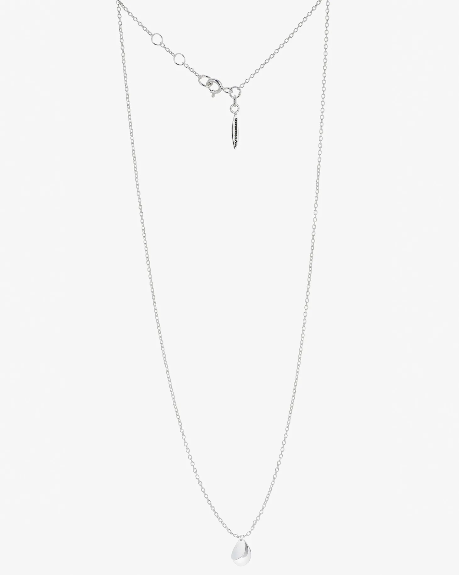 lakeside_drop_necklace_si_2.webp Lakeside drop necklace silver