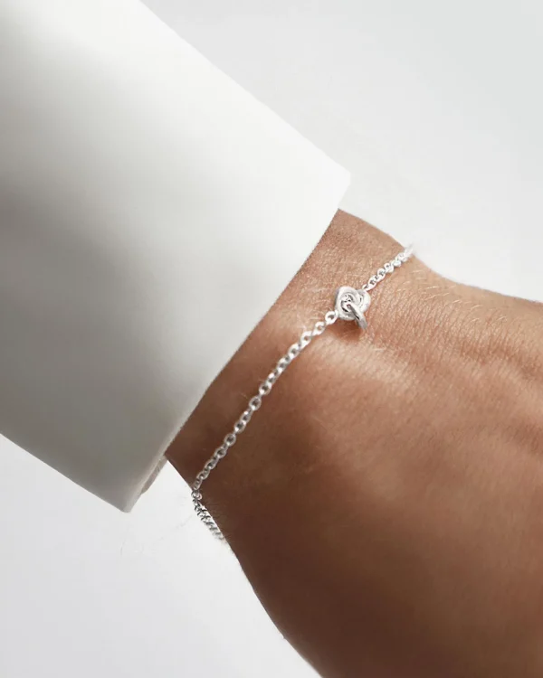 Le Knot drop bracelet silver
