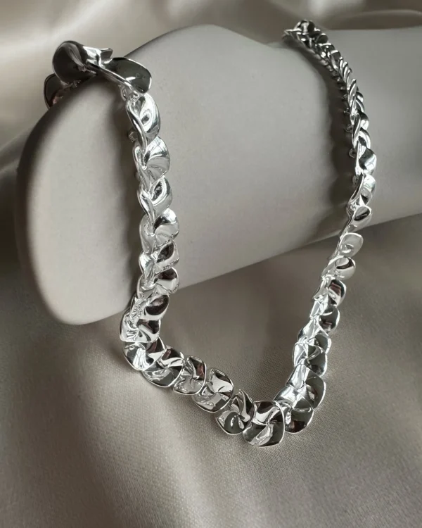 Pacific collier silver