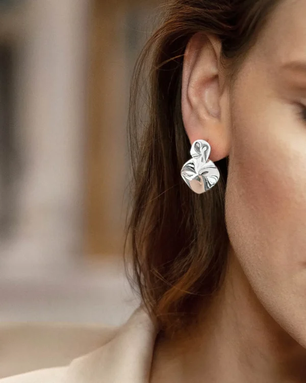 Pacific small studs silver