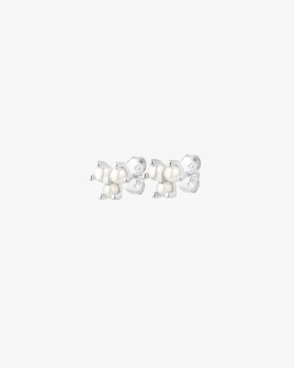 Petite Star pearl studs silver